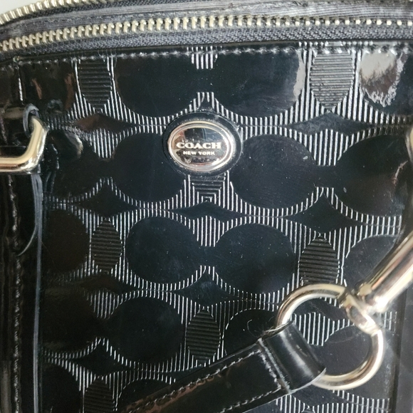 Coach 32583 Payton Link C Embossed Patent Domed Crossbody - Picture 10 of 13
